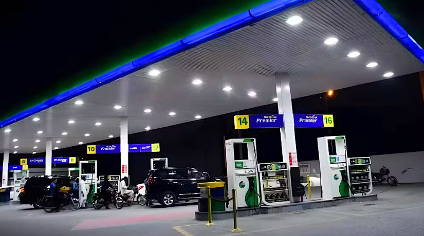 Petrol Crosses Rs. 270 As Govt Raises Prices Once Again